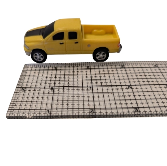 MATCHBOX Pickup Trucks Ford Dodge Ram 4-Piece Set Vintage - Picture 5 of 16